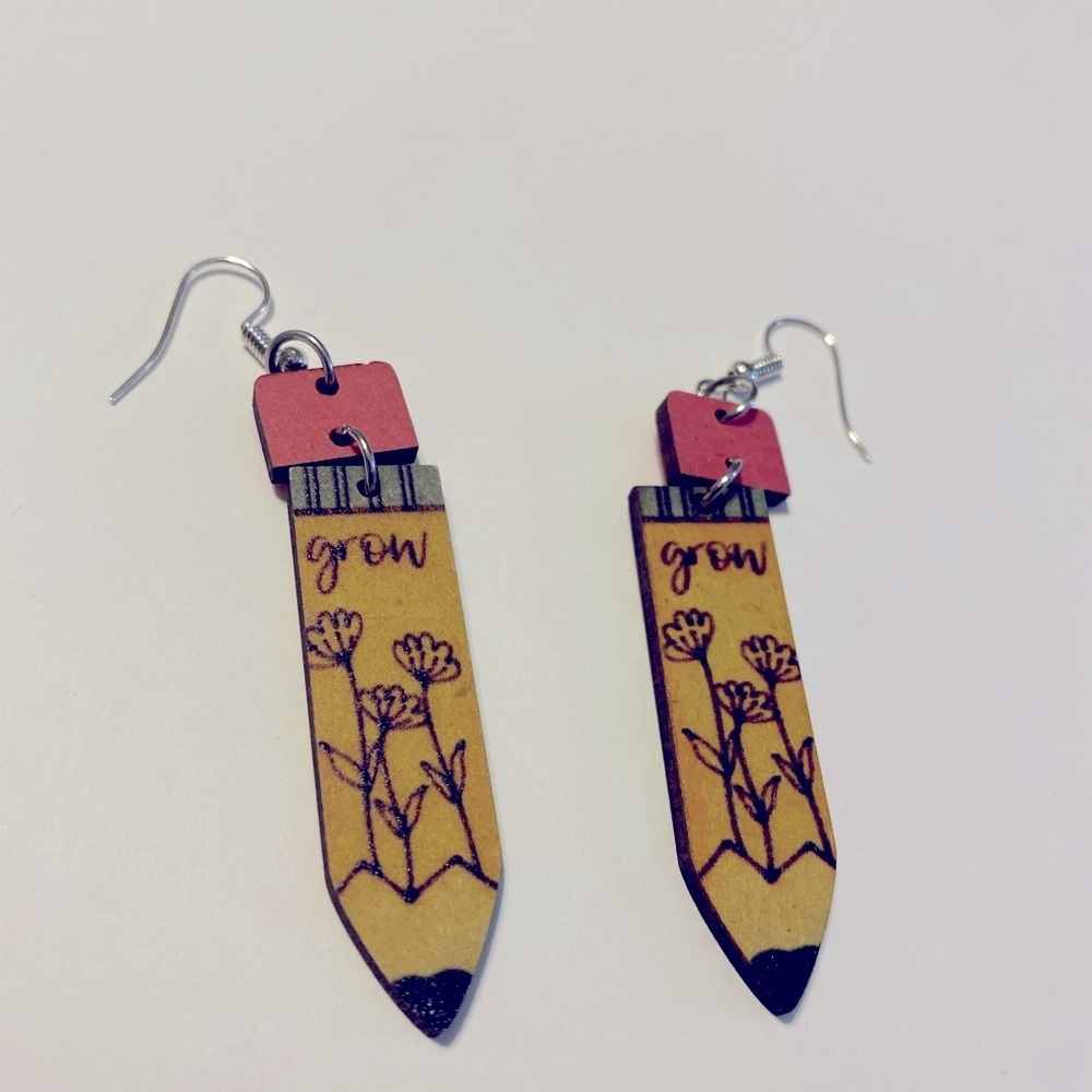 Teacher spirit day earrings Pencil style Back to school gift ✏️ 📚👂 - Picture 2 of 2